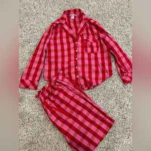 Victoria’s Secret Pajama Set, XS